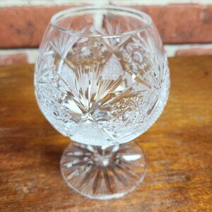 Clear crystal stemmed glass, beautiful diamond star pattern hexagonal stem